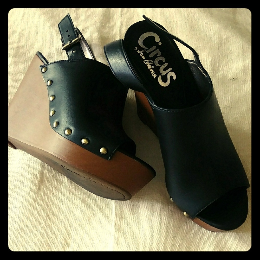 Sam Edelman 5 in. wedged heel sandals.